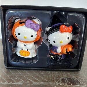 Sanrio Hello Kitty Halloween Witch and Pumpkin Salt & Pepper Figurines